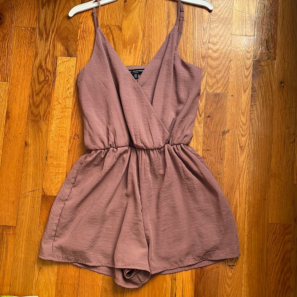 Women’s pink/lavender/blush romper